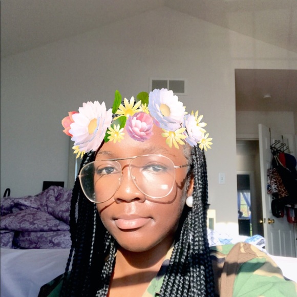 Meet your Posher, Nancy - Picture 1 of 1